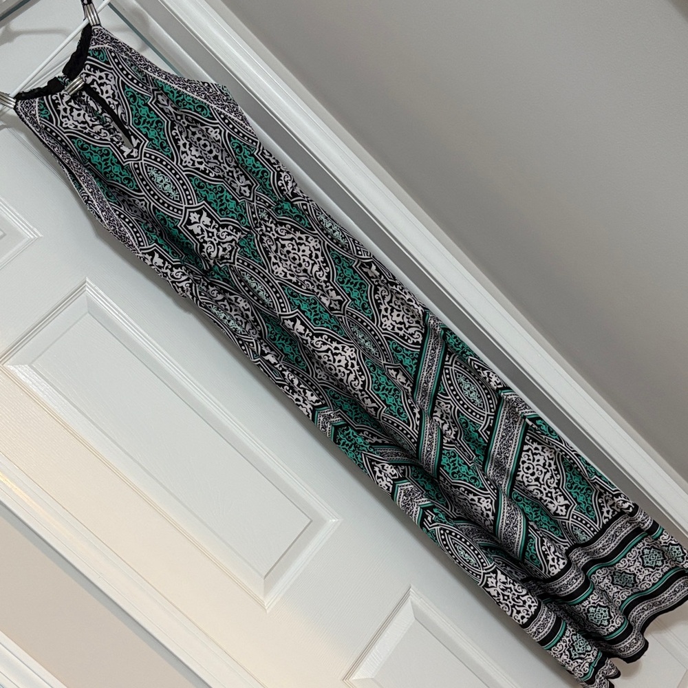 WHBM Elegant Green and Black Patterned Maxi Dress